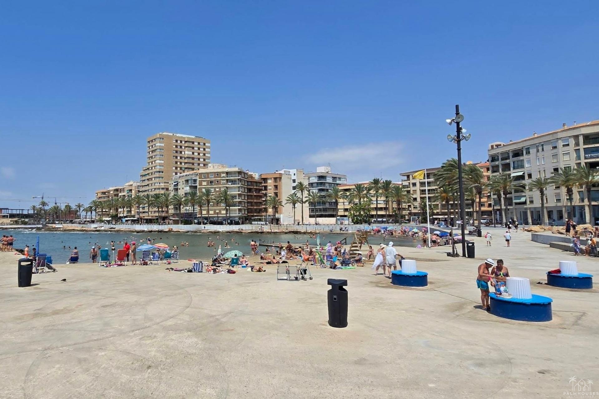 Revente - Apartment - Torrevieja - Playa del cura