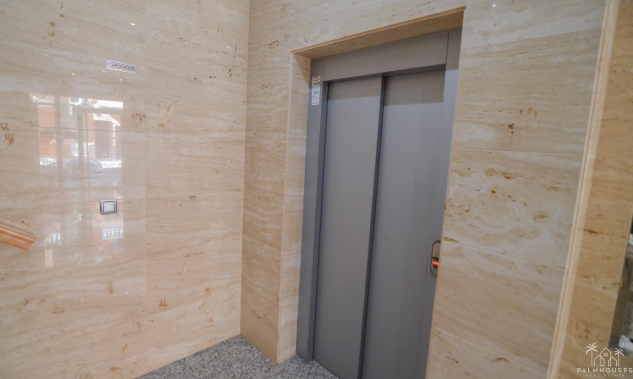 Revente - Apartment - Torrevieja - Playa del cura