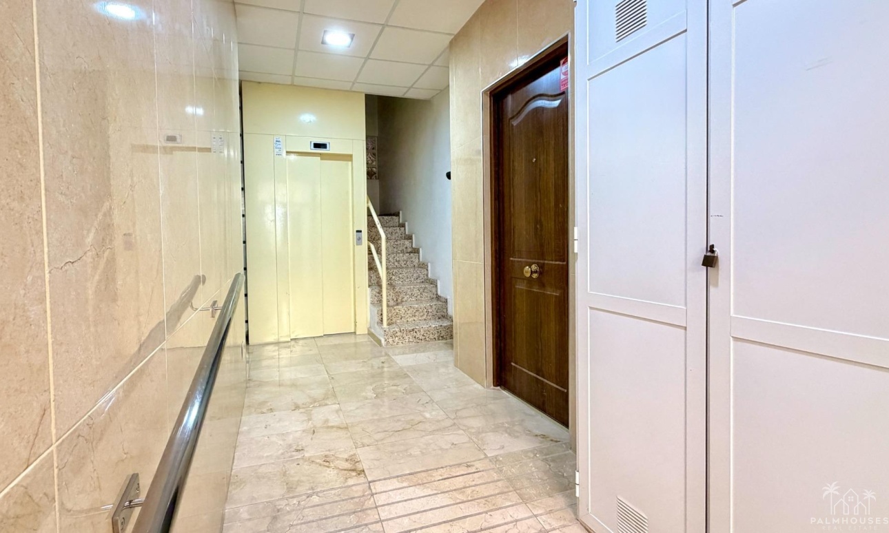 Revente - Apartment - Torrevieja - Playa del cura