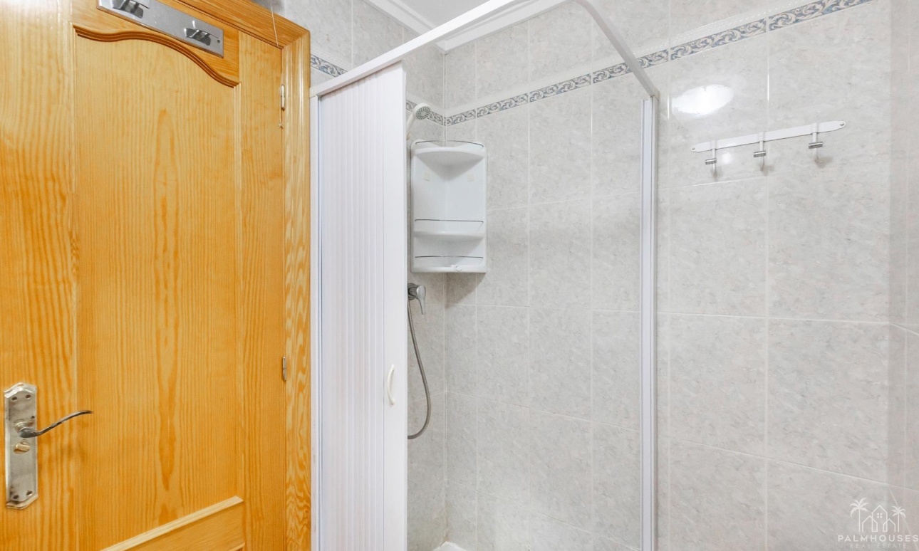 Revente - Apartment - Torrevieja - Playa del cura