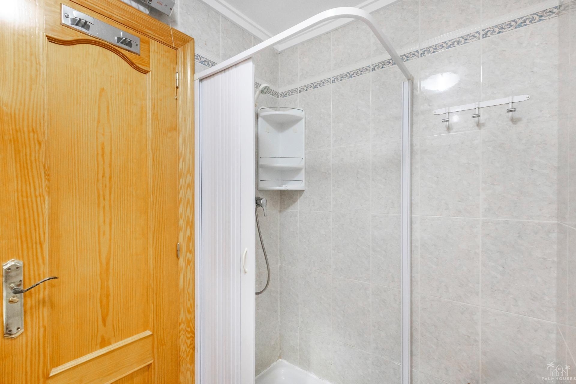 Revente - Apartment - Torrevieja - Playa del cura
