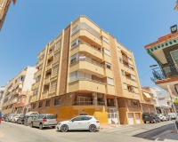 Revente - Apartment - Torrevieja - Playa del cura