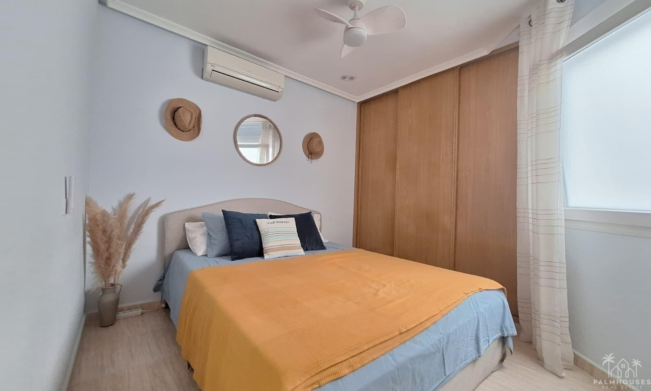 Revente - Apartment - Torrevieja - Playa del cura
