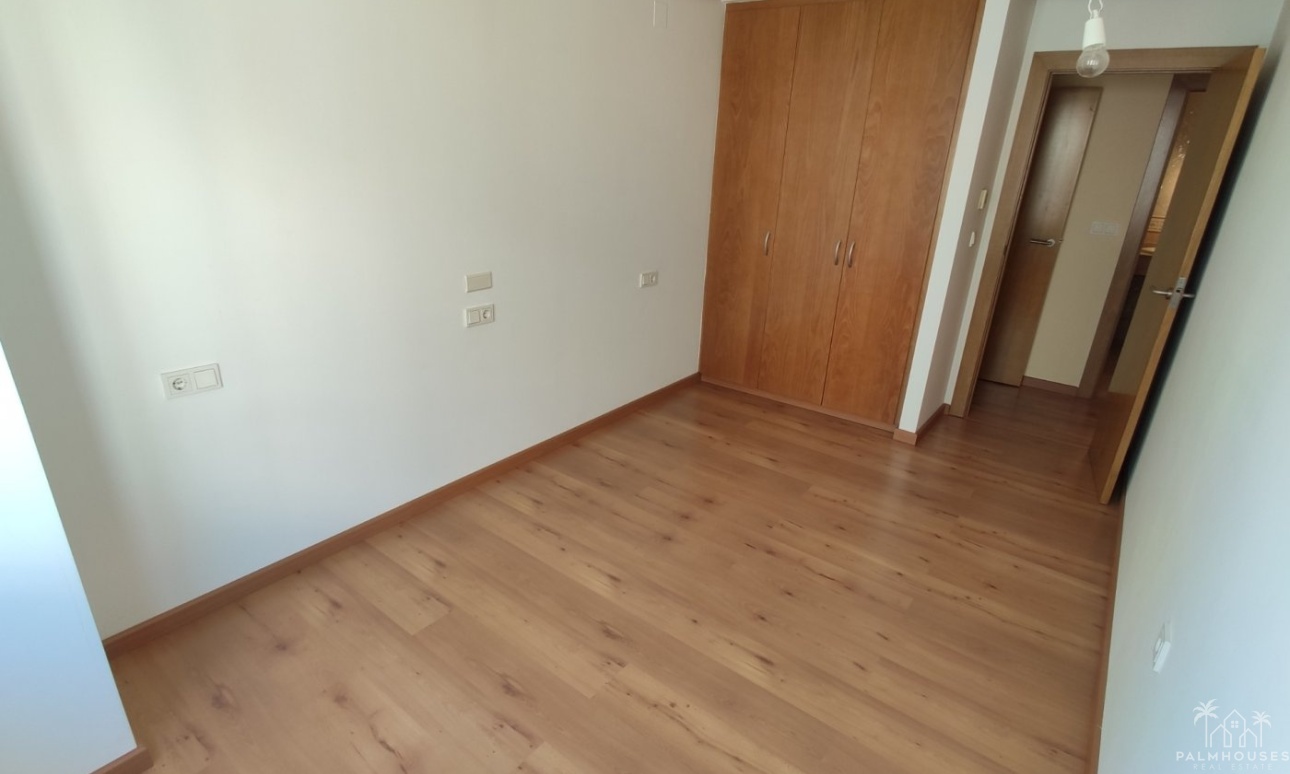 Revente - Apartment - Torrevieja - Puerto