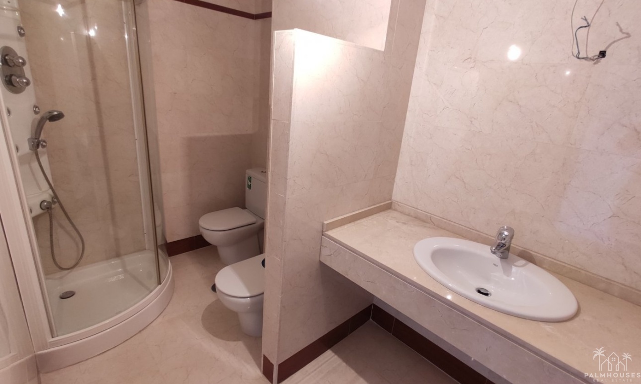 Revente - Apartment - Torrevieja - Puerto