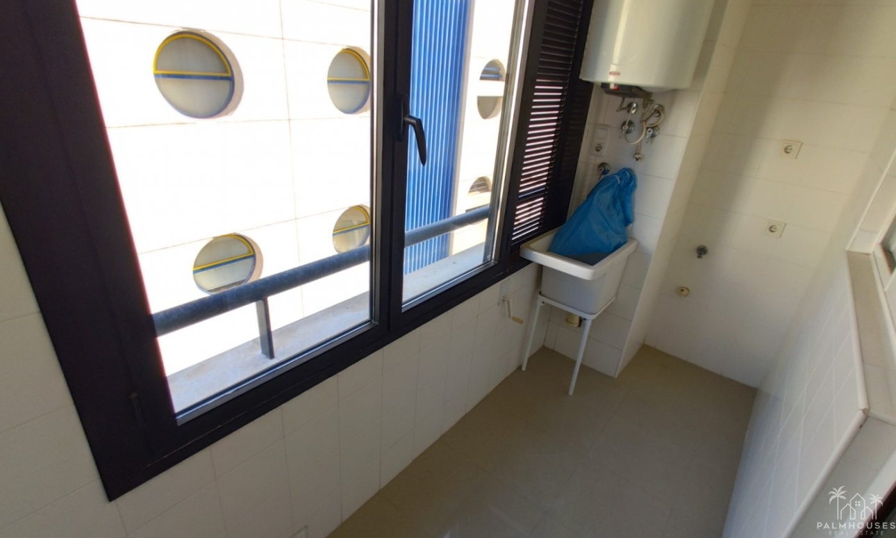 Revente - Apartment - Torrevieja - Puerto