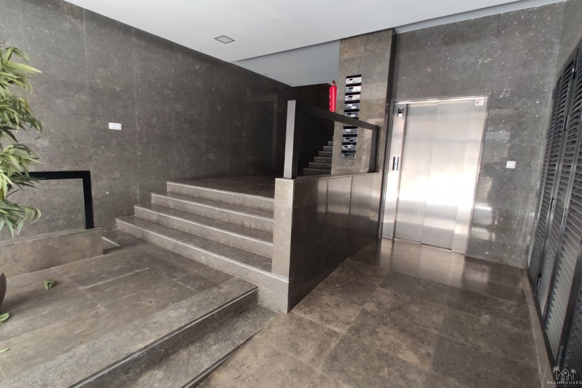 Revente - Apartment - Torrevieja - Puerto