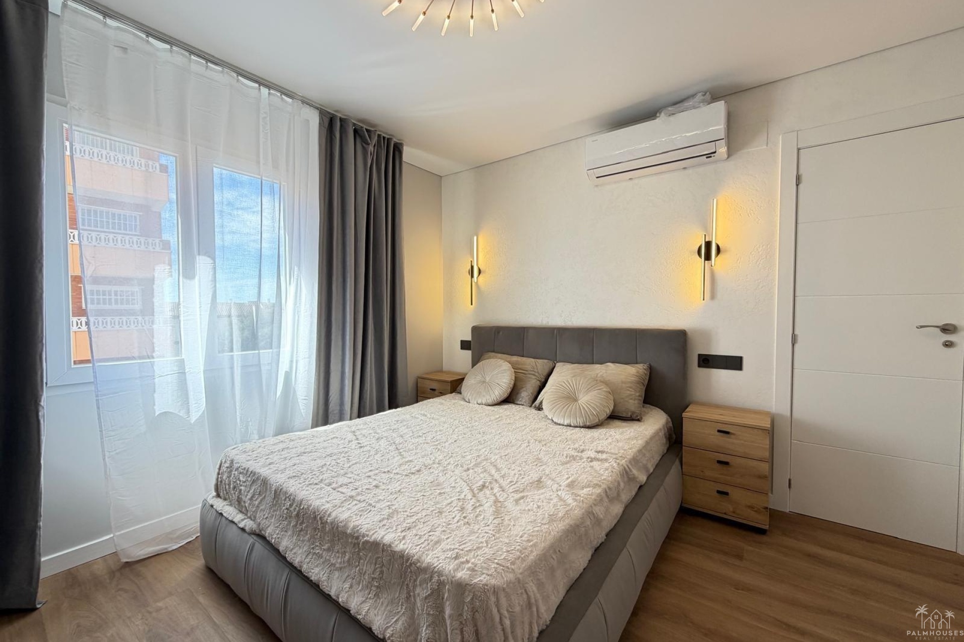 Revente - Apartment - Torrevieja - Punta Prima