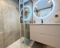 Revente - Apartment - Torrevieja - Punta Prima