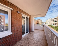 Revente - Apartment - Torrevieja - Punta Prima