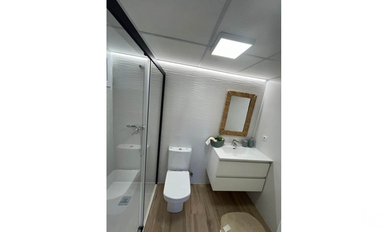 Revente - Apartment - Torrevieja - Punta Prima