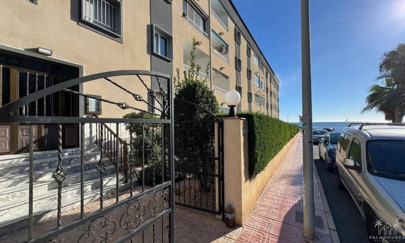 Revente - Apartment - Torrevieja - Punta Prima