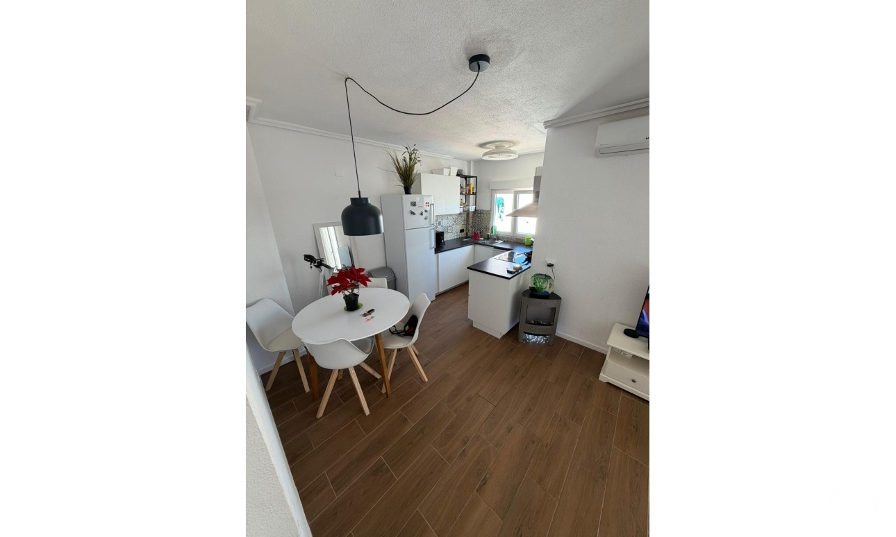 Revente - Apartment - Torrevieja - Punta Prima