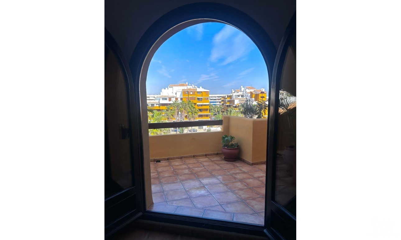 Revente - Apartment - Torrevieja - Punta Prima
