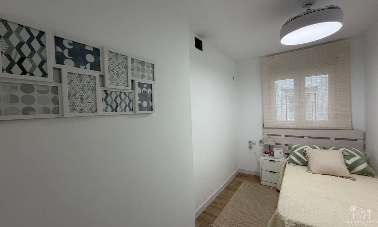 Revente - Apartment - Torrevieja - Punta Prima