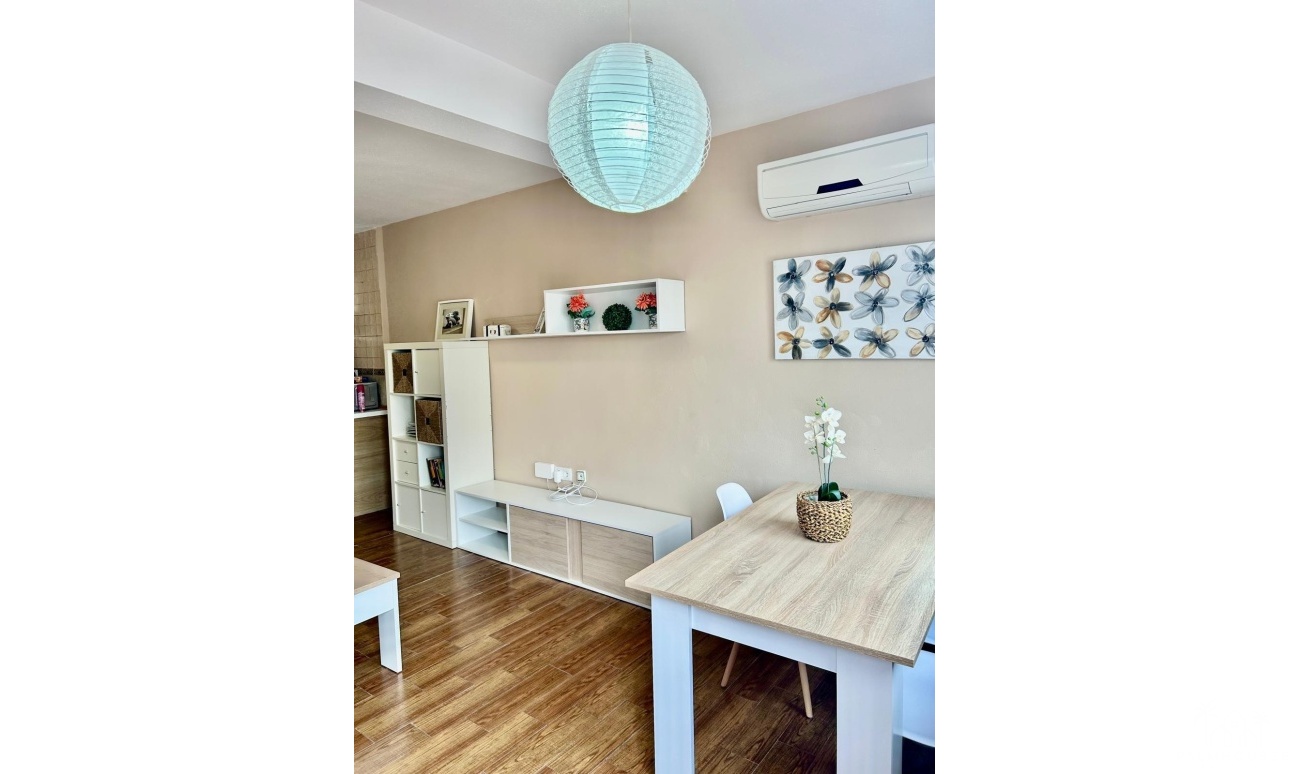 Revente - Apartment - Torrevieja - Sector 25