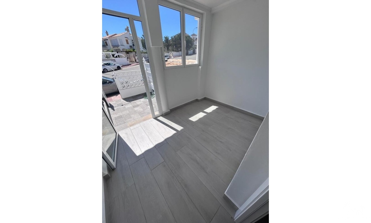 Revente - Apartment - Torrevieja - Torreblanca