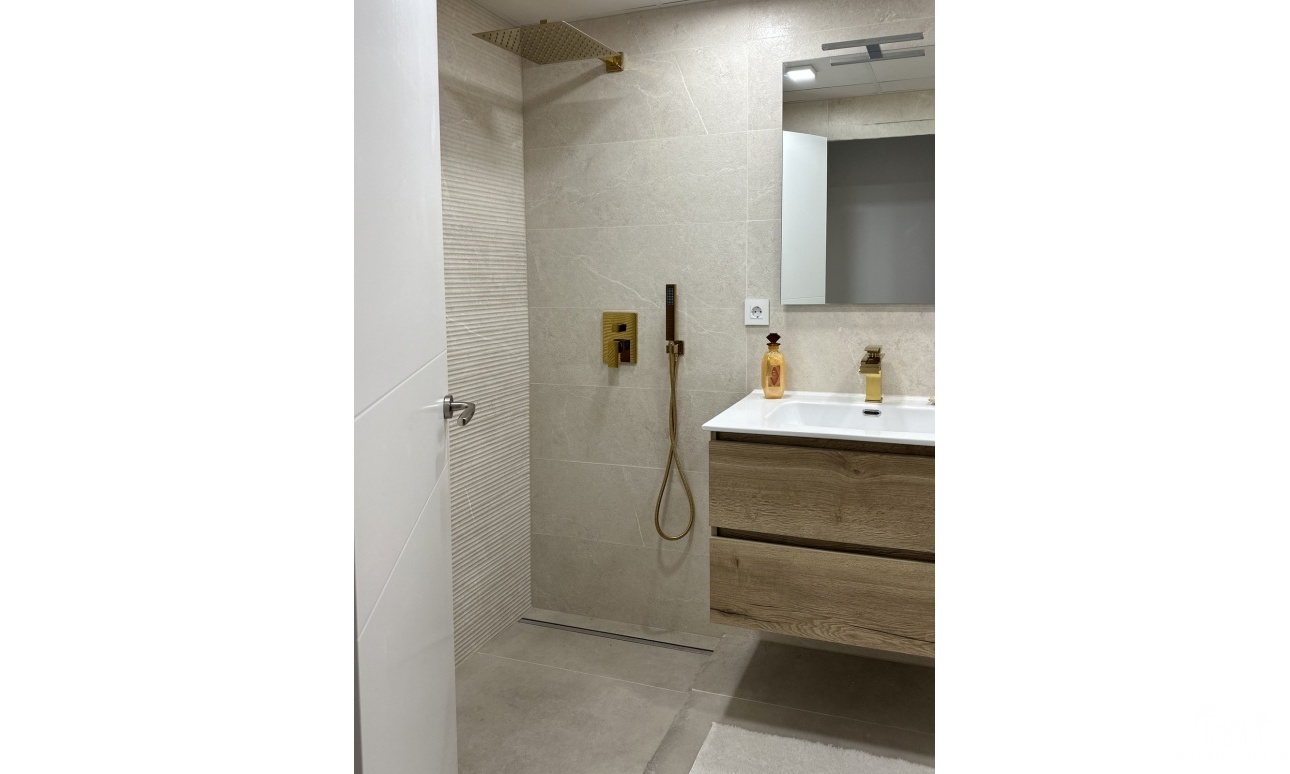 Revente - Apartment - Torrevieja - Torrevieja Centro