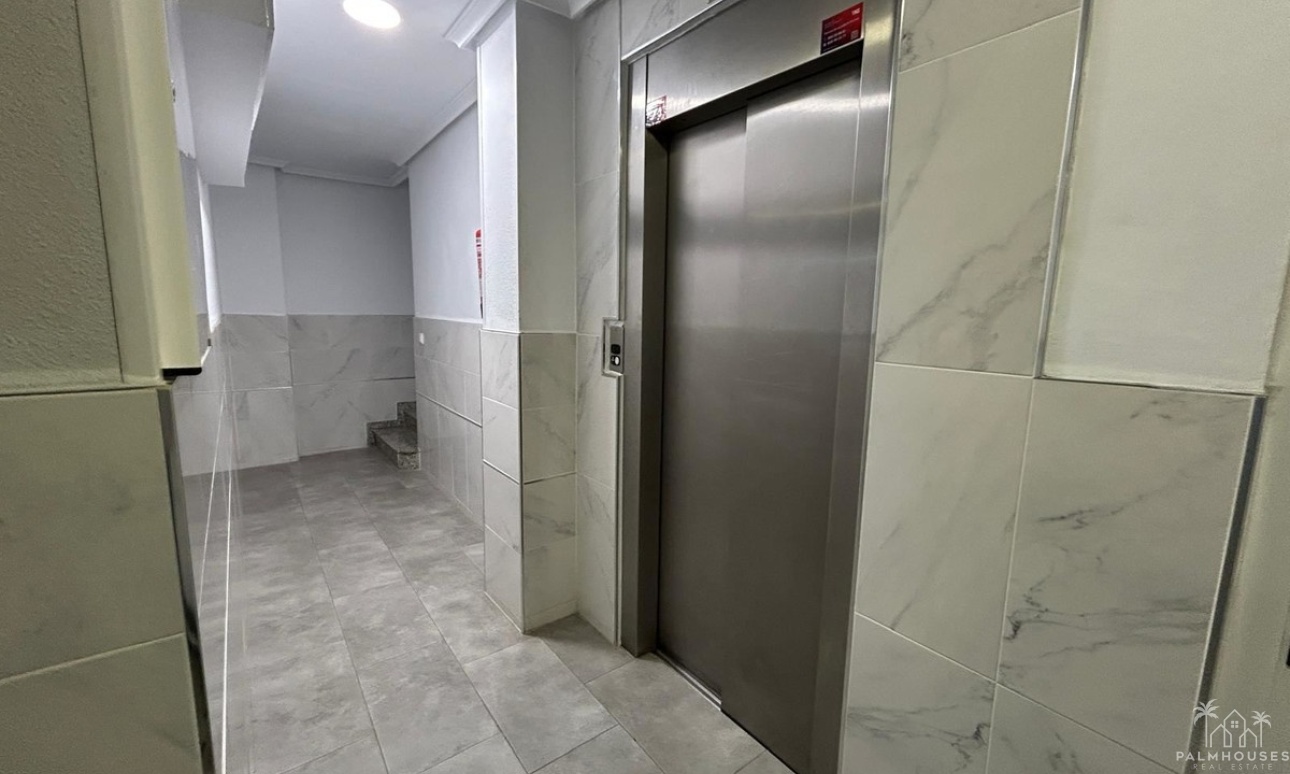 Revente - Apartment - Torrevieja - Torrevieja Centro