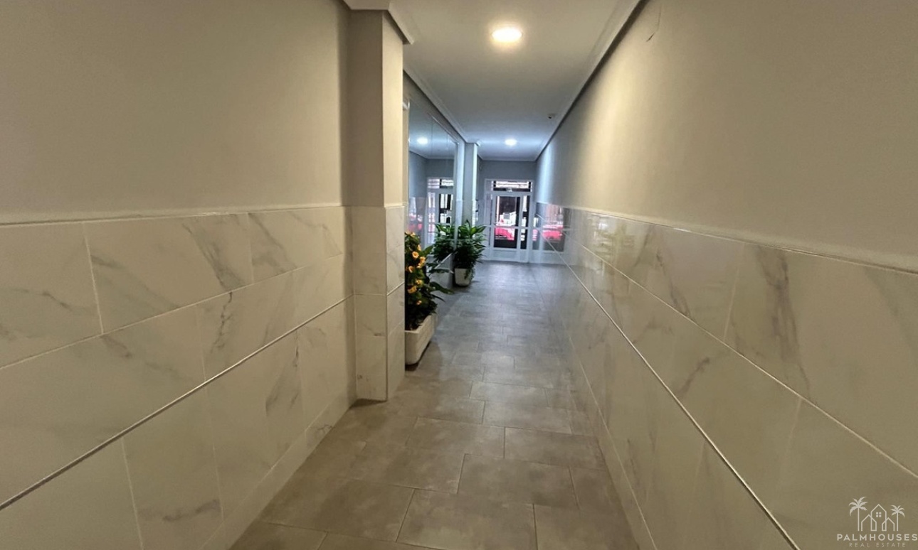 Revente - Apartment - Torrevieja - Torrevieja Centro