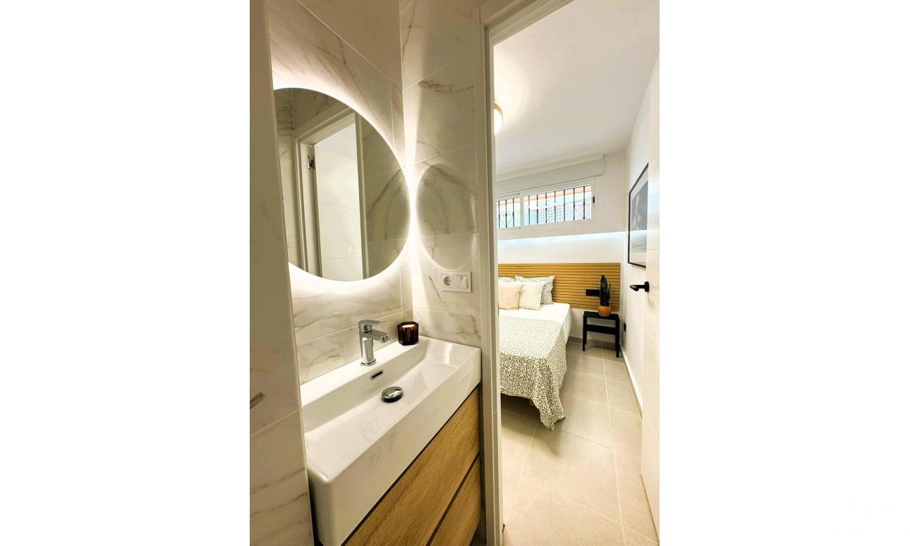 Revente - Apartment - Torrevieja - Torrevieja Centro