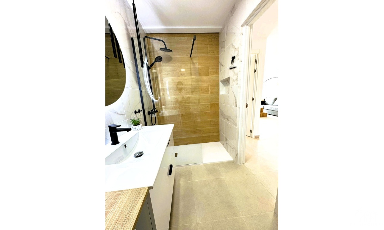Revente - Apartment - Torrevieja - Torrevieja Centro
