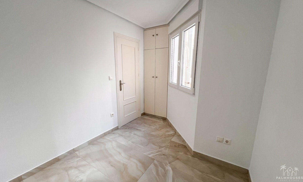 Revente - Apartment - Torrevieja - Torrevieja Centro
