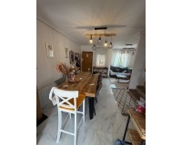 Revente - Apartment - Torrevieja - Zona Los Frutales