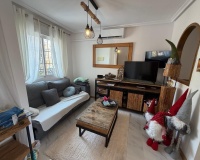 Revente - Apartment - Torrevieja - Zona Los Frutales
