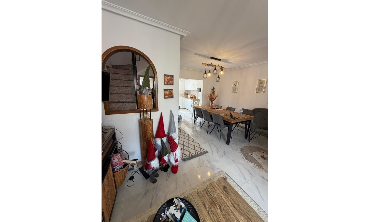 Revente - Apartment - Torrevieja - Zona Los Frutales