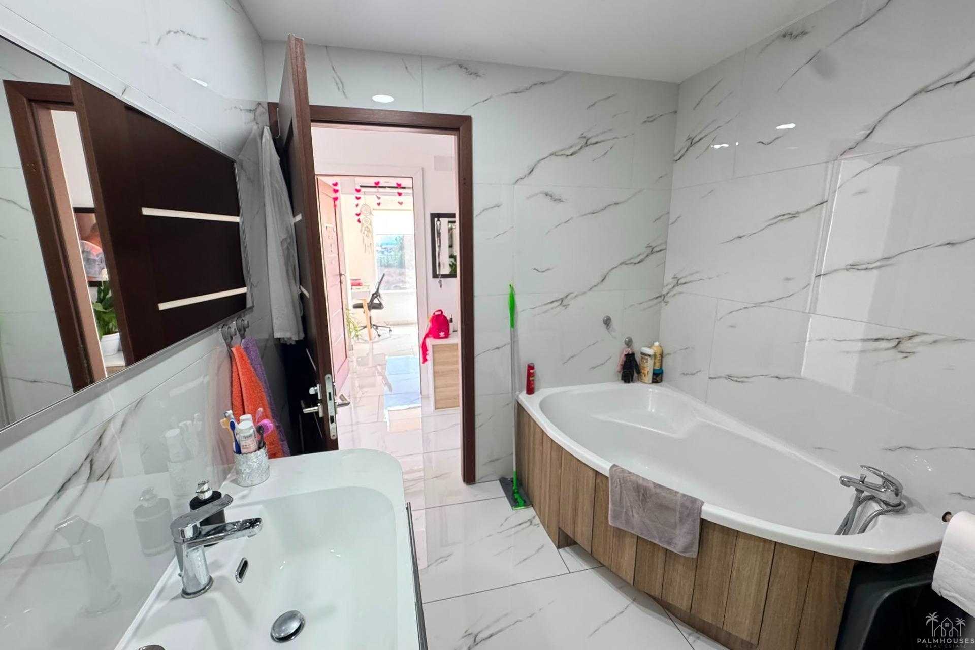 Revente - Apartment - Torrevieja - Zona Los Frutales