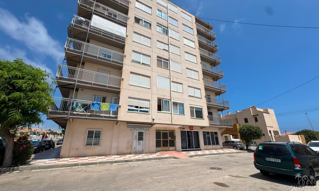 Revente - Apartment - Torrevieja - Zona Los Frutales