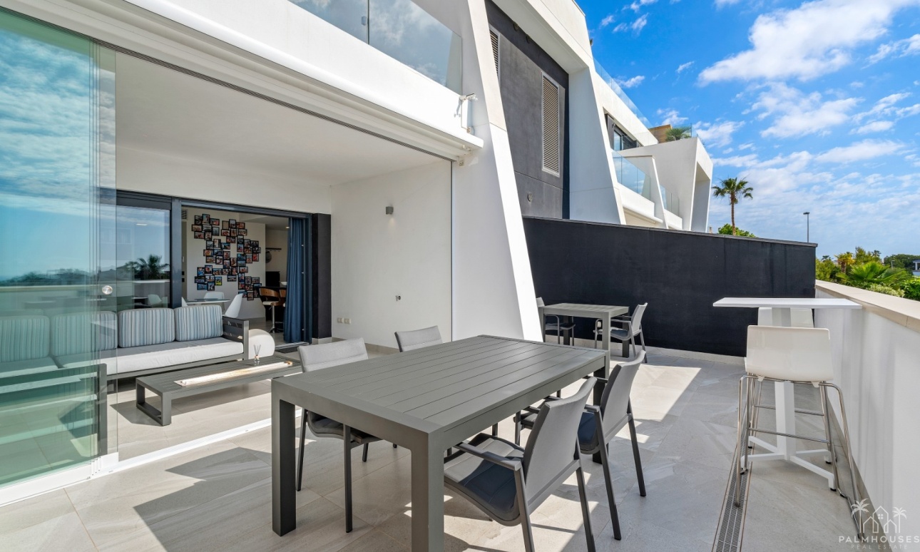 Revente - Apartment - Villamartin