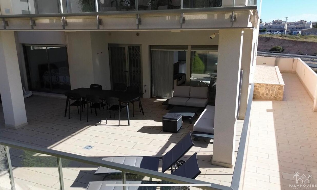 Revente - Apartment - Villamartin