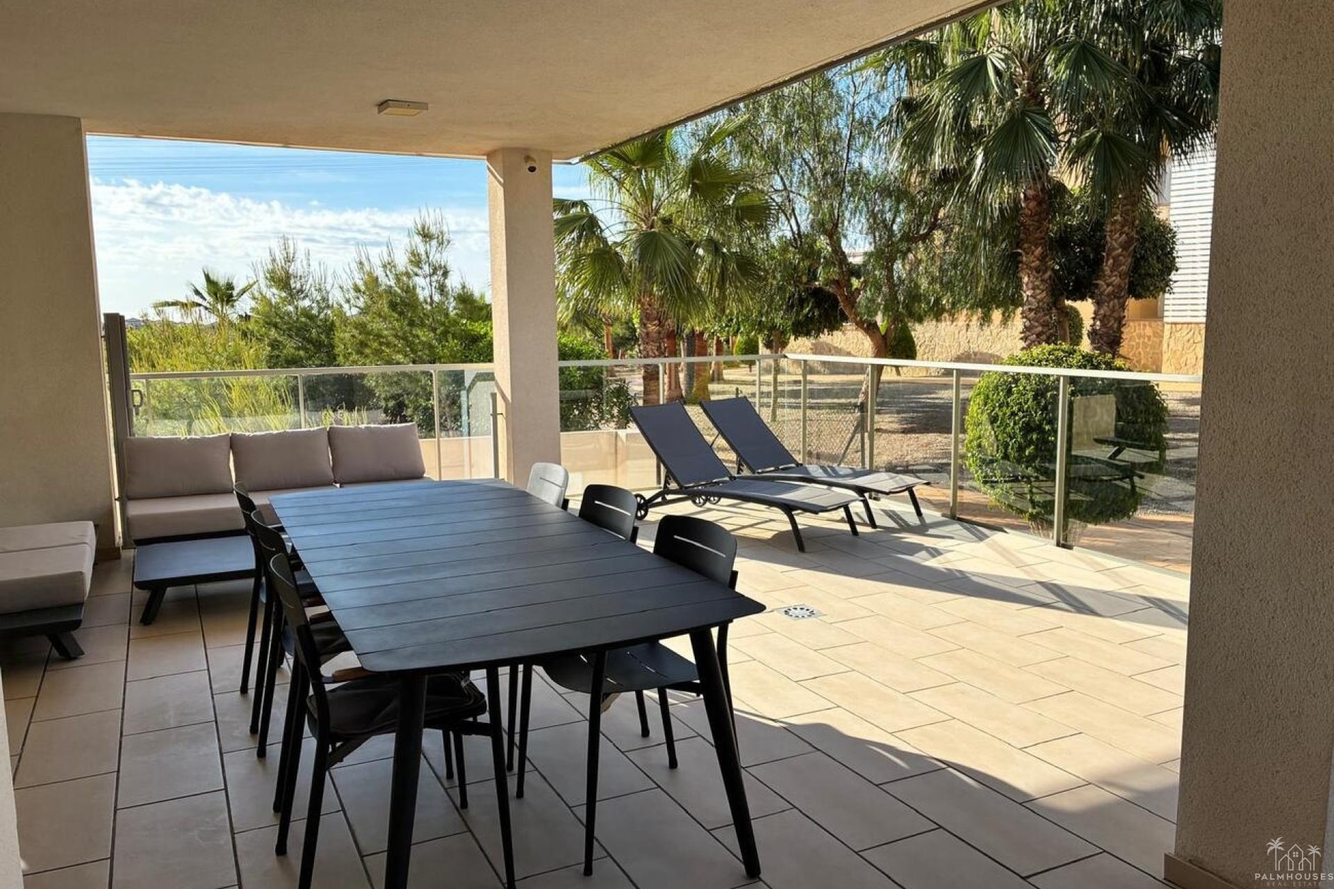 Revente - Apartment - Villamartin