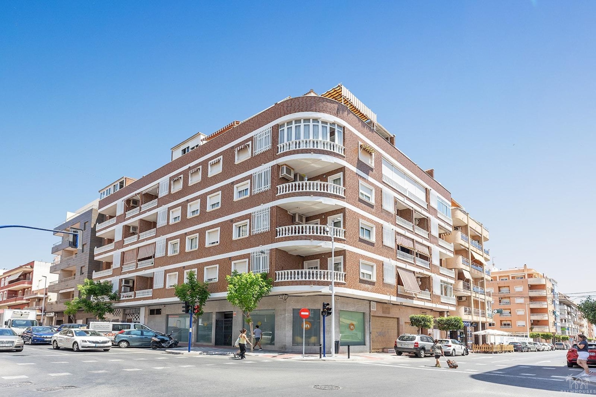 Revente - Commercial - Torrevieja - Center