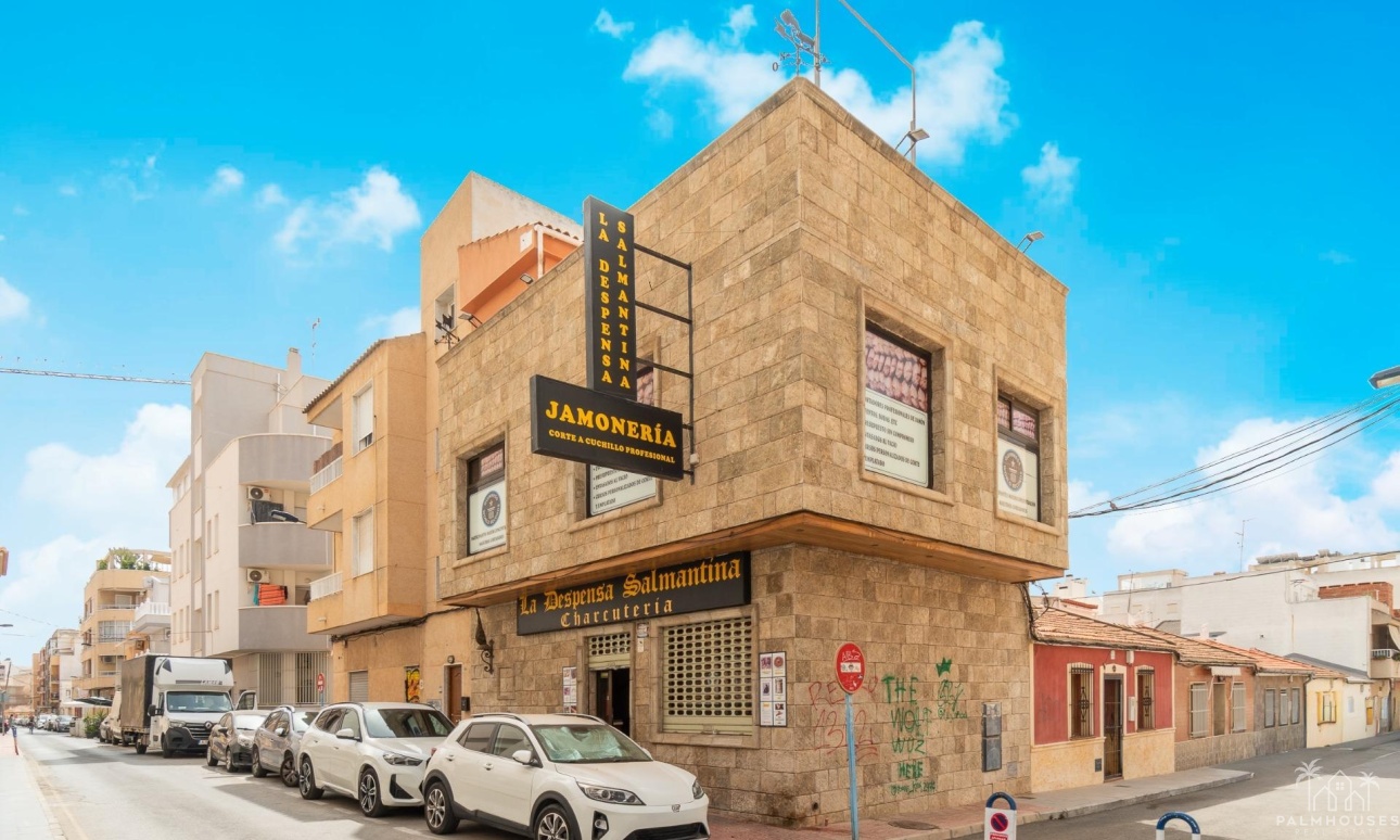 Revente - Commercial - Torrevieja - Paseo maritimo