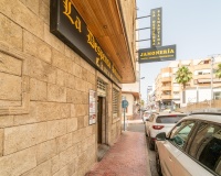 Revente - Commercial - Torrevieja - Paseo maritimo