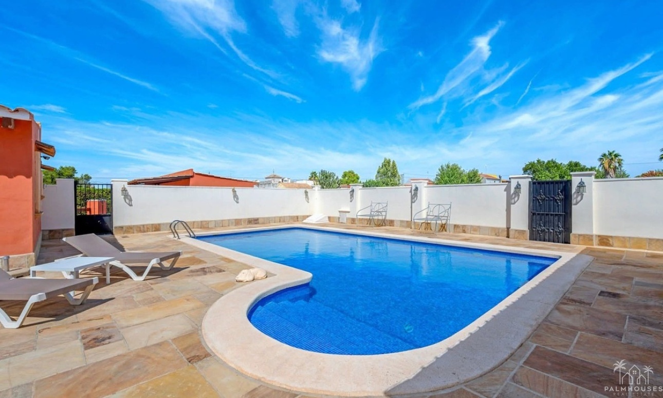 Revente - Country house - Almoradi - Heredades