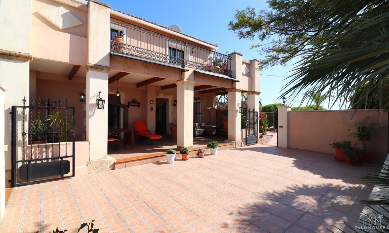 Revente - Finca - Albatera