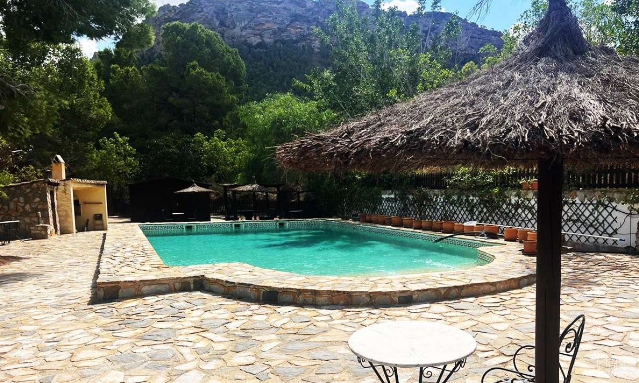 Revente - Finca - Gea Y Truyols - Inland