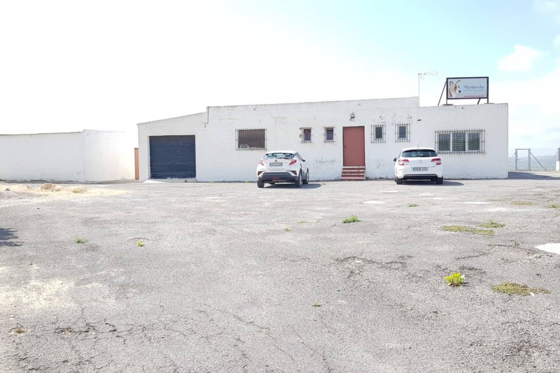 Revente - Finca - Los Montesinos