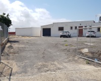 Revente - Finca - Los Montesinos