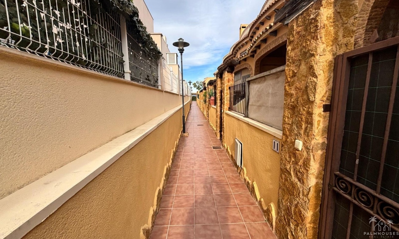 Revente - Maison - Guardamar del Segura - Urbanizaciones