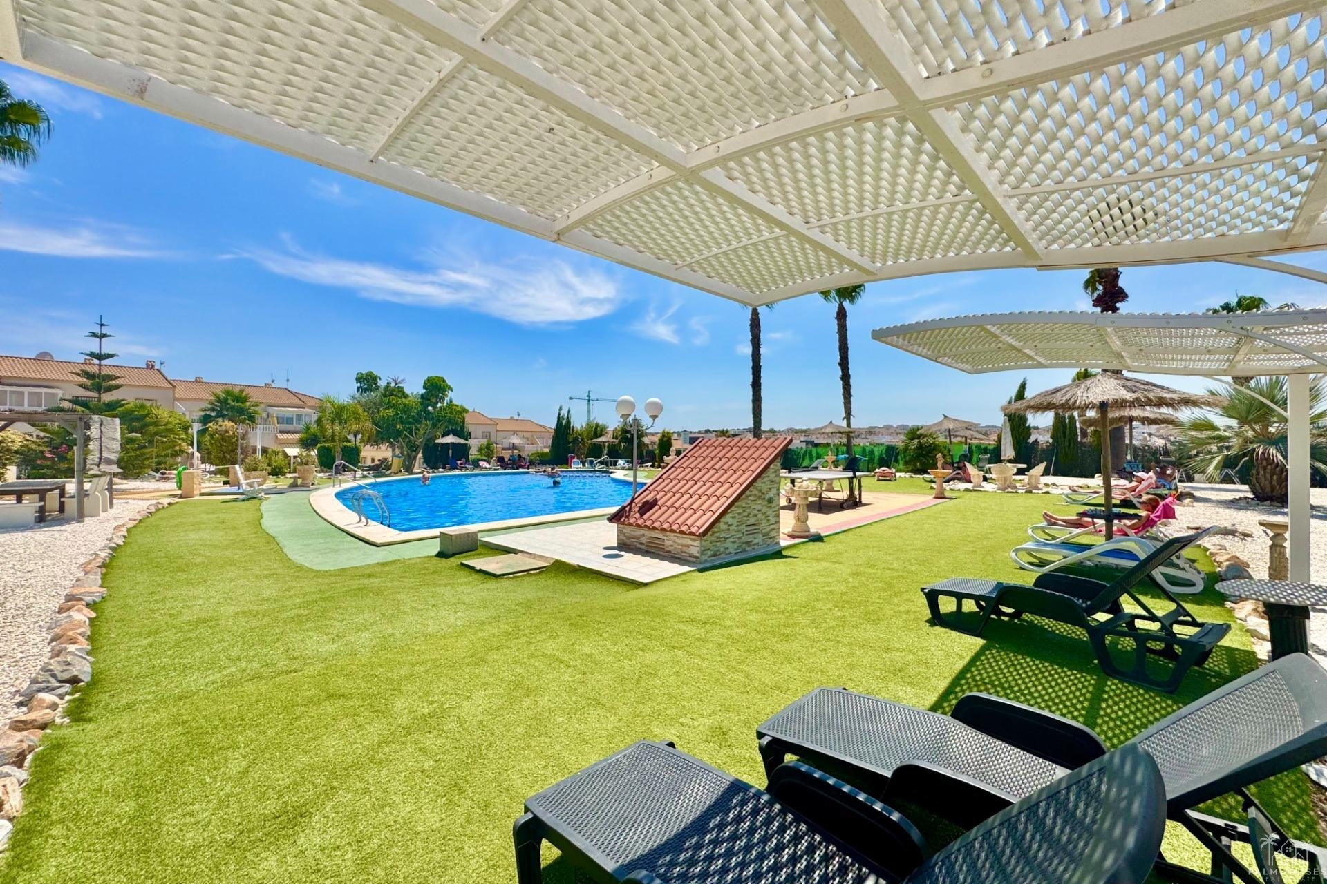 Revente - Maison - Orihuela Costa - La Florida