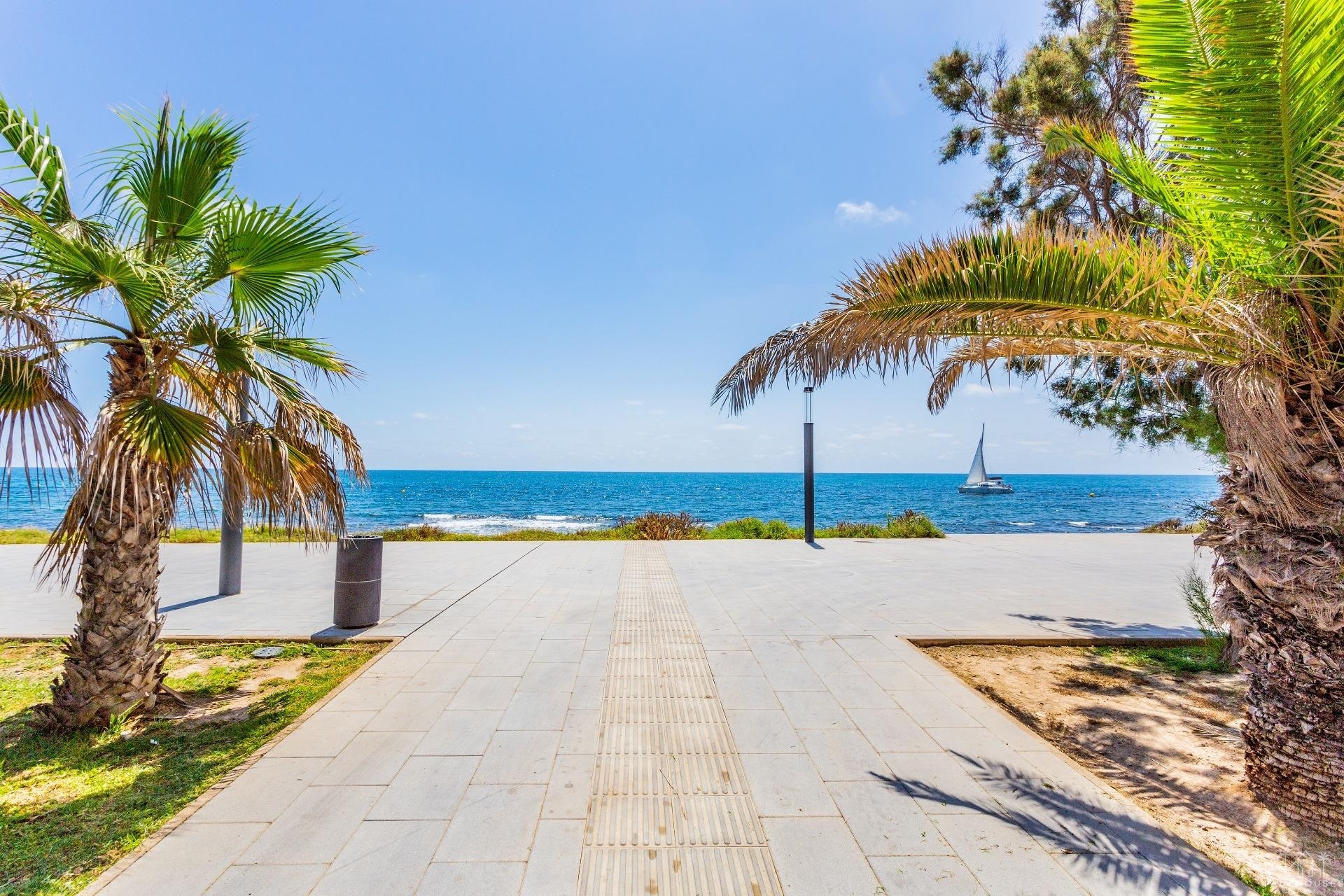 Revente - Maison - Torrevieja - Aguas Nuevas