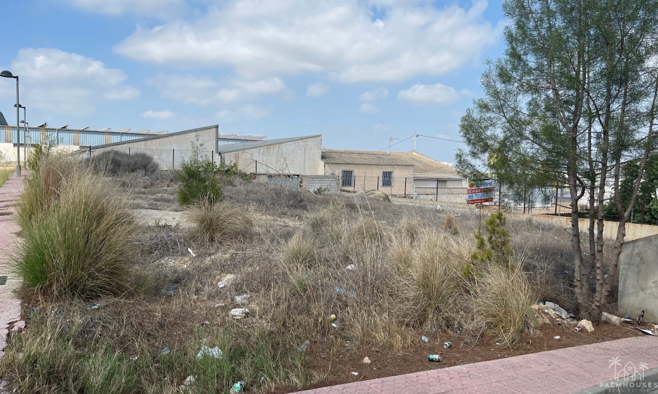 Revente - Plot - Rojales