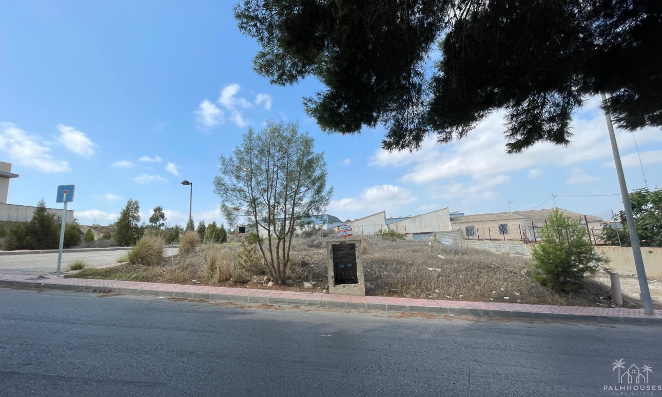 Revente - Plot - Rojales