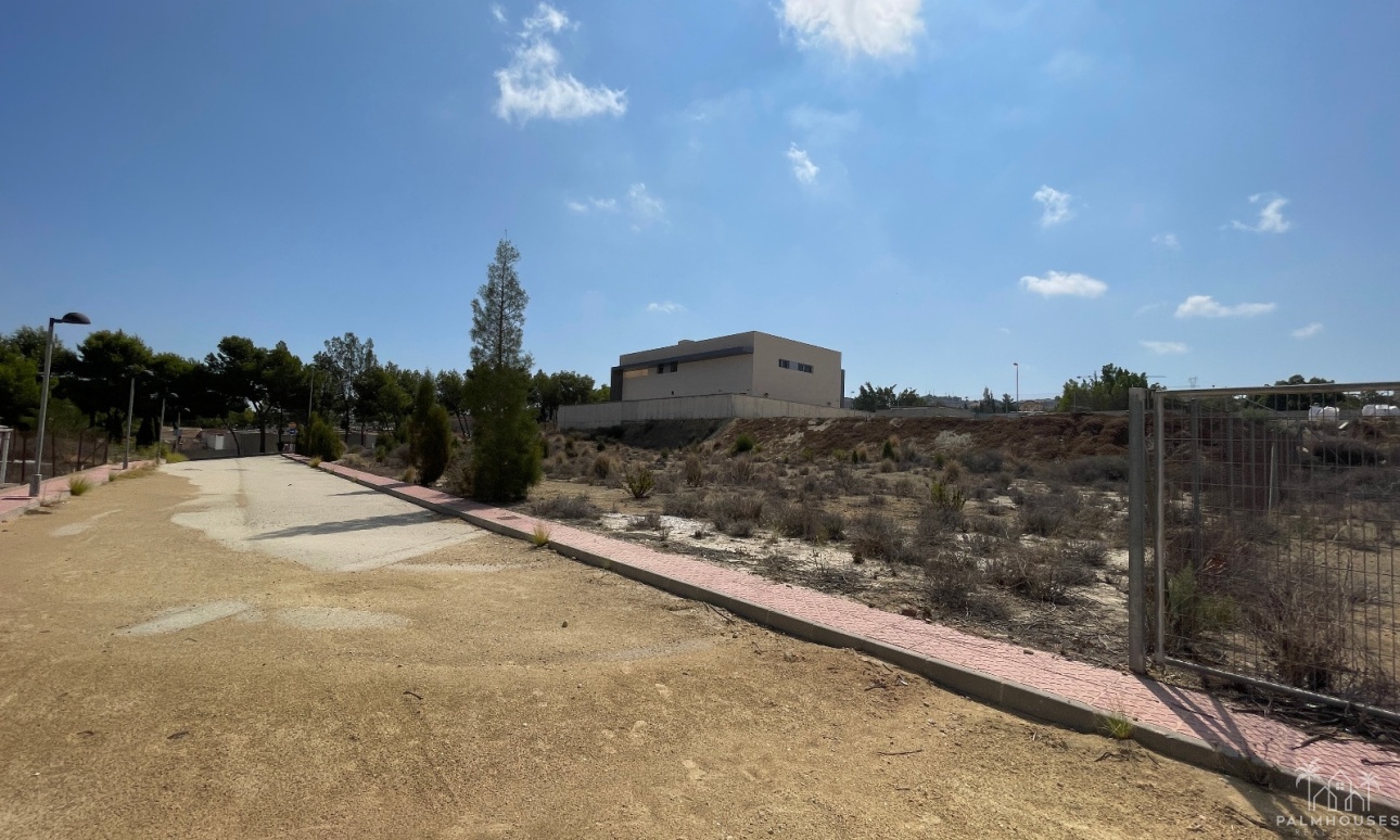 Revente - Plot - Rojales