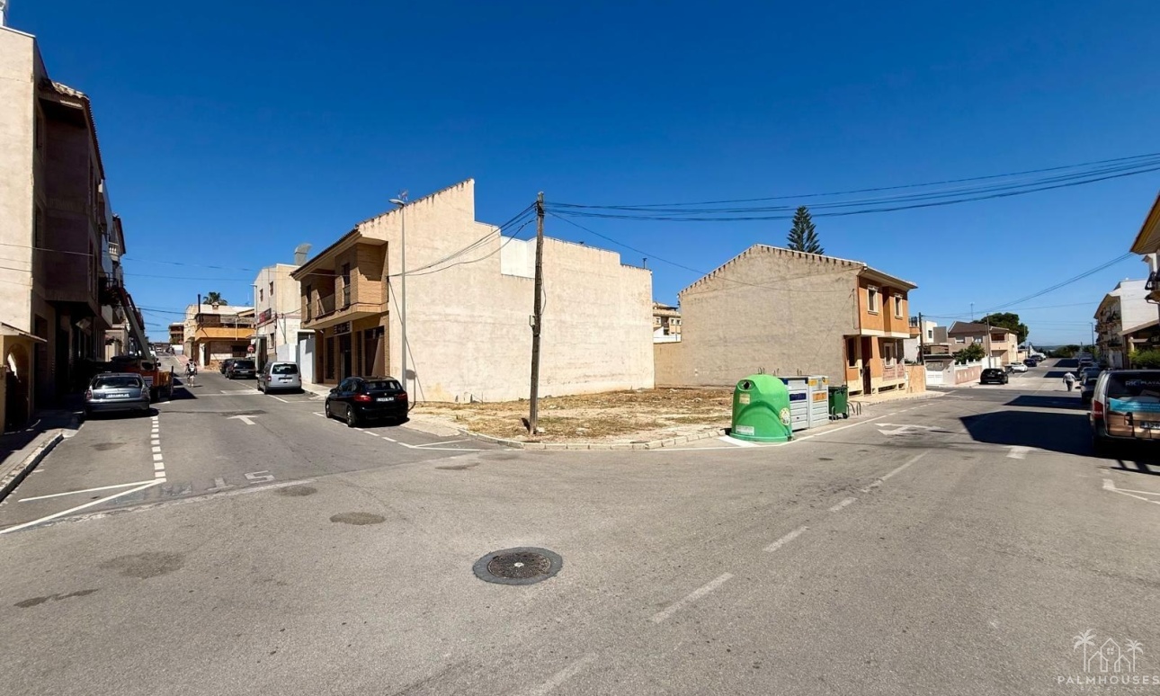 Revente - Plot - San Miguel de Salinas - CENTRO URBANO